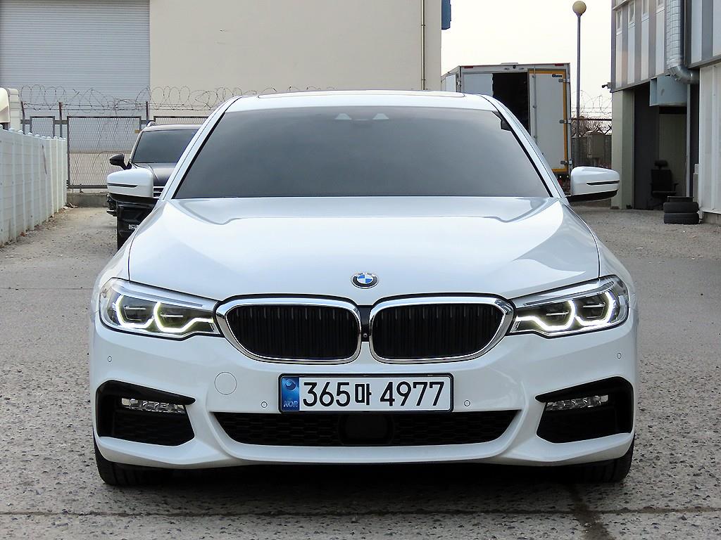 BMW 5 Series 530i Sport Plus