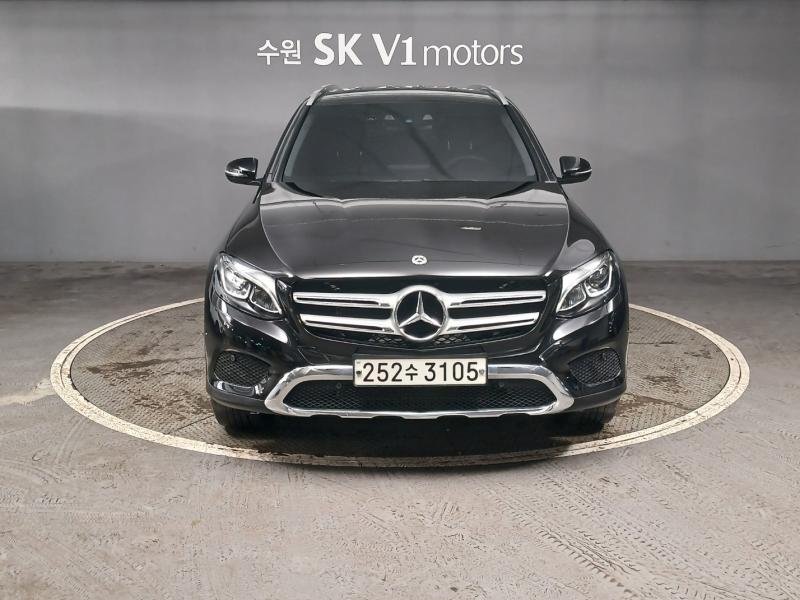 벤츠 GLC 300 4Maetik