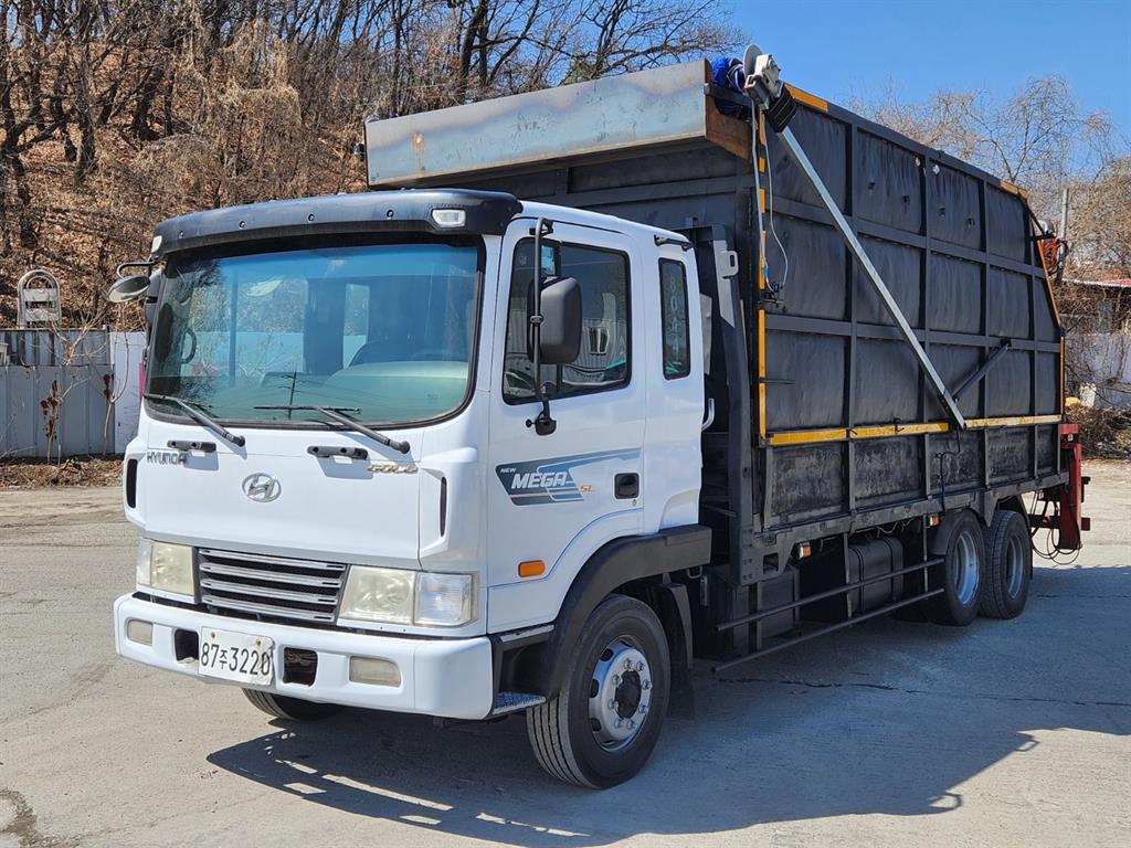현대 Mega Truck 5т Урт бие Plus