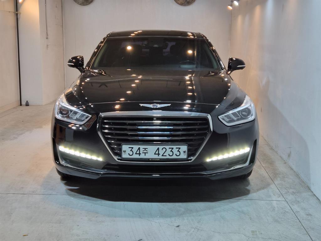 Genesis EQ900 3.8 GDi AWD Premium Luxury