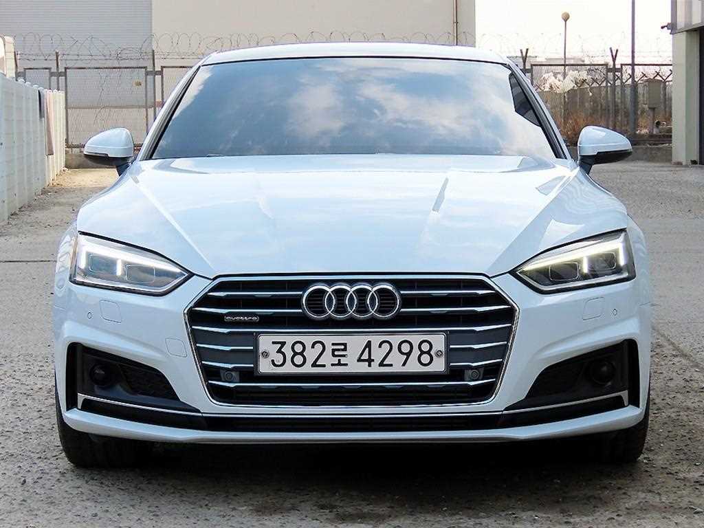 Audi A5 45TFSI Quattro Seupoteubaek Premium