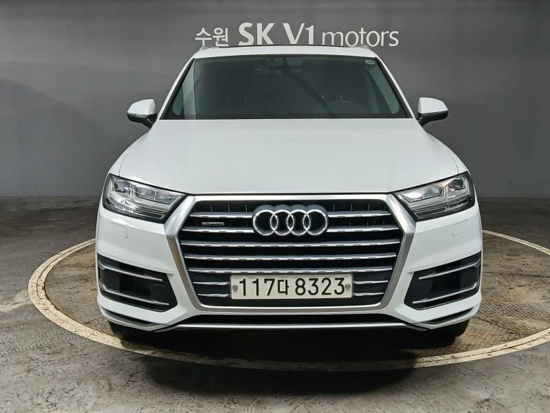 Audi Q7 45 TFSI Quattro