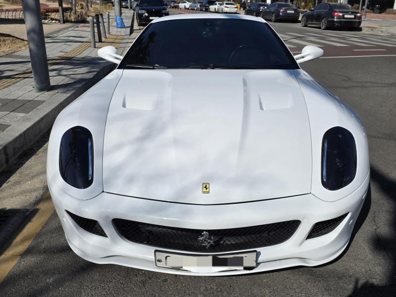 Ferrari 599 599 6.0 V12 GTB Piorano