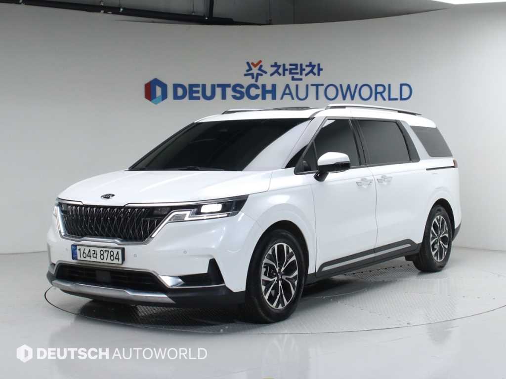 Kia Carnival 9 seats Noblesse