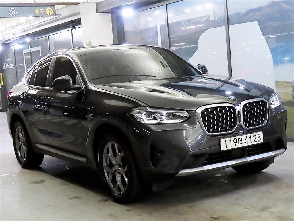 BMW X4 20i xDrive Line
