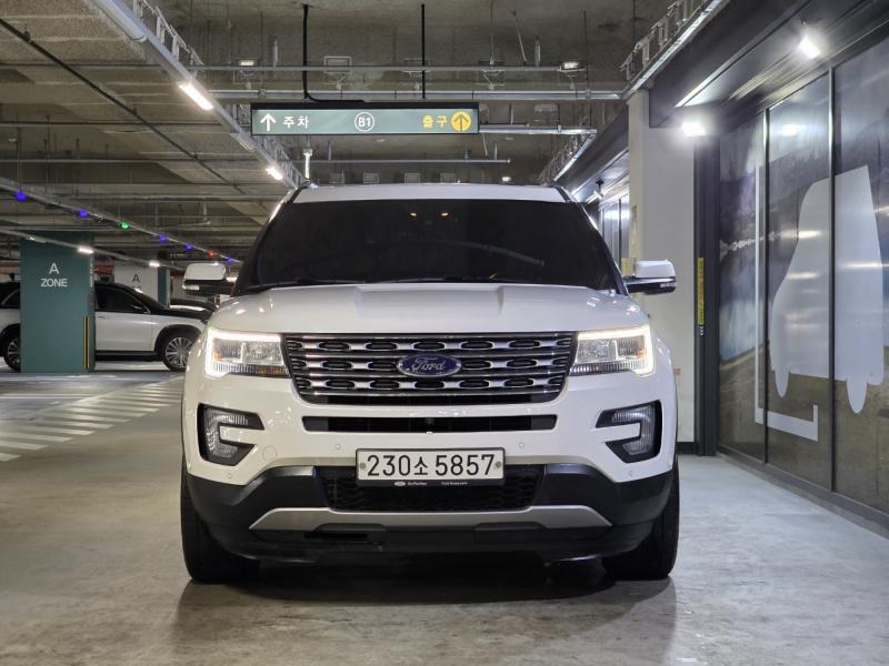 포드 익스플로러 2.3 AWD Limited