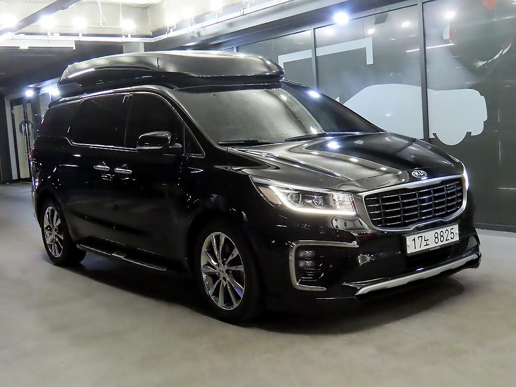 Kia Carnival Hairimujin 9 seats Noblesse Special