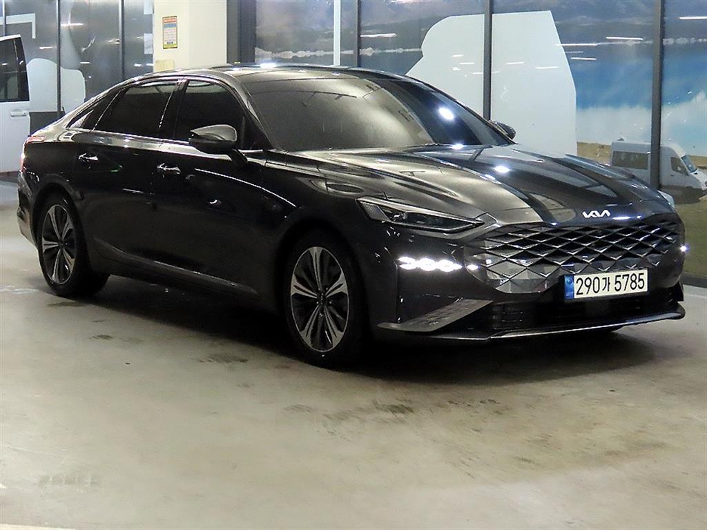 Kia K8 Hybrid HEV Signature