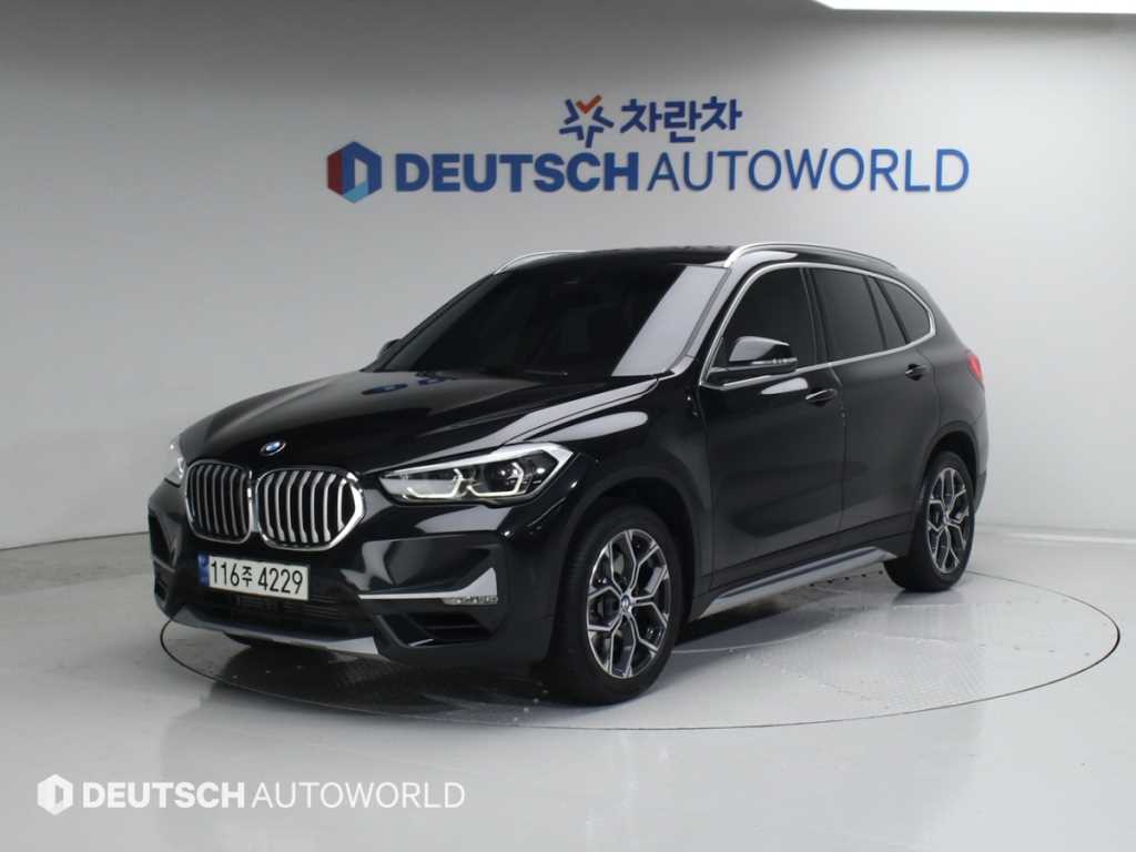 BMW X1 20i xDrive Line Special