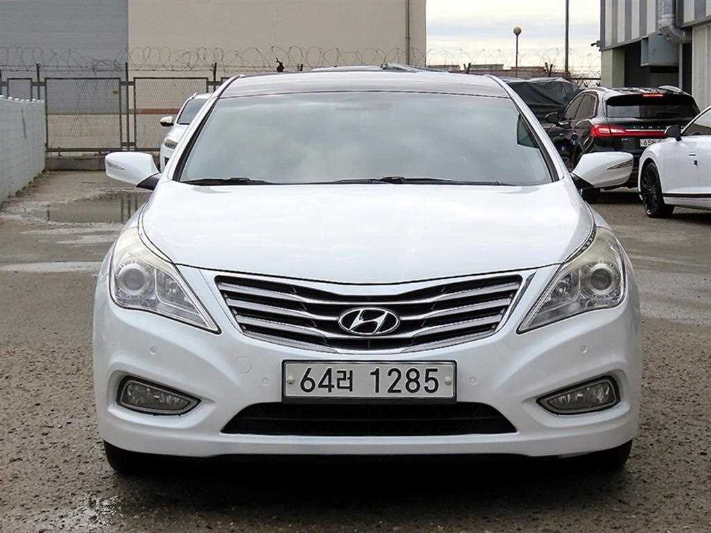 현대 그랜저 HG 240 Luxury