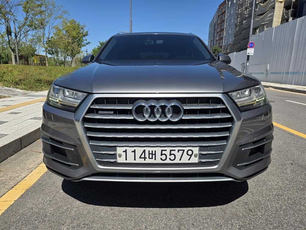 아우디 Q7 35 TDI Quattro