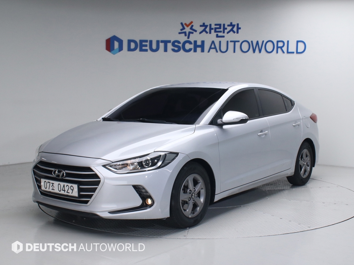 Hyundai Avante 1.6 GDi Smart