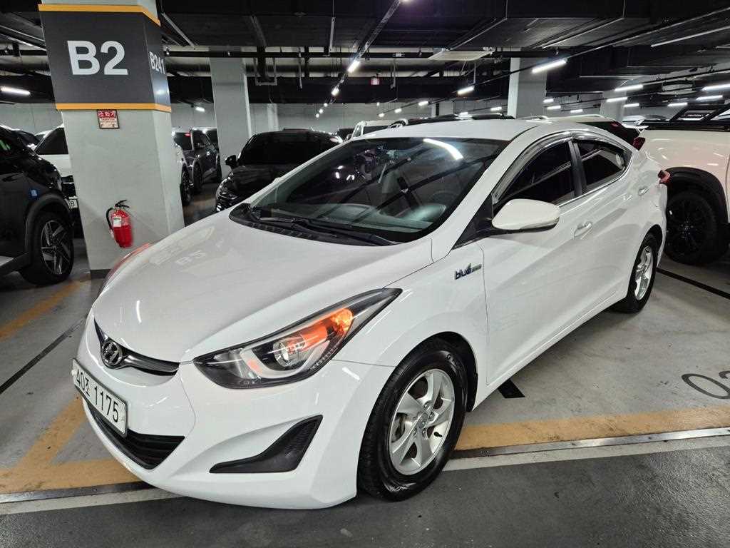 Hyundai Avante 1.6 VGT Style
