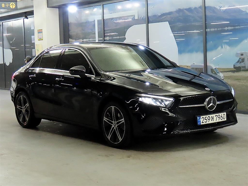 벤츠 A-Class A220
