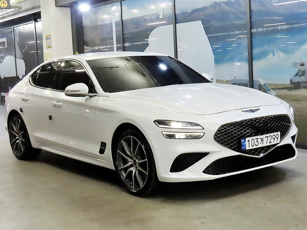 Genesis G70 2.5T 2WD