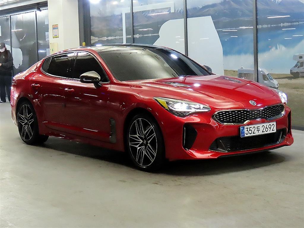 Kia Stinger Maiseuteo 3.3 Turbo GT
