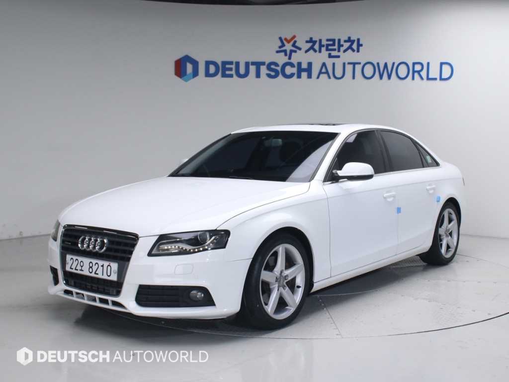 아우디 A4 2.0 TFSI Quattro Dynamic
