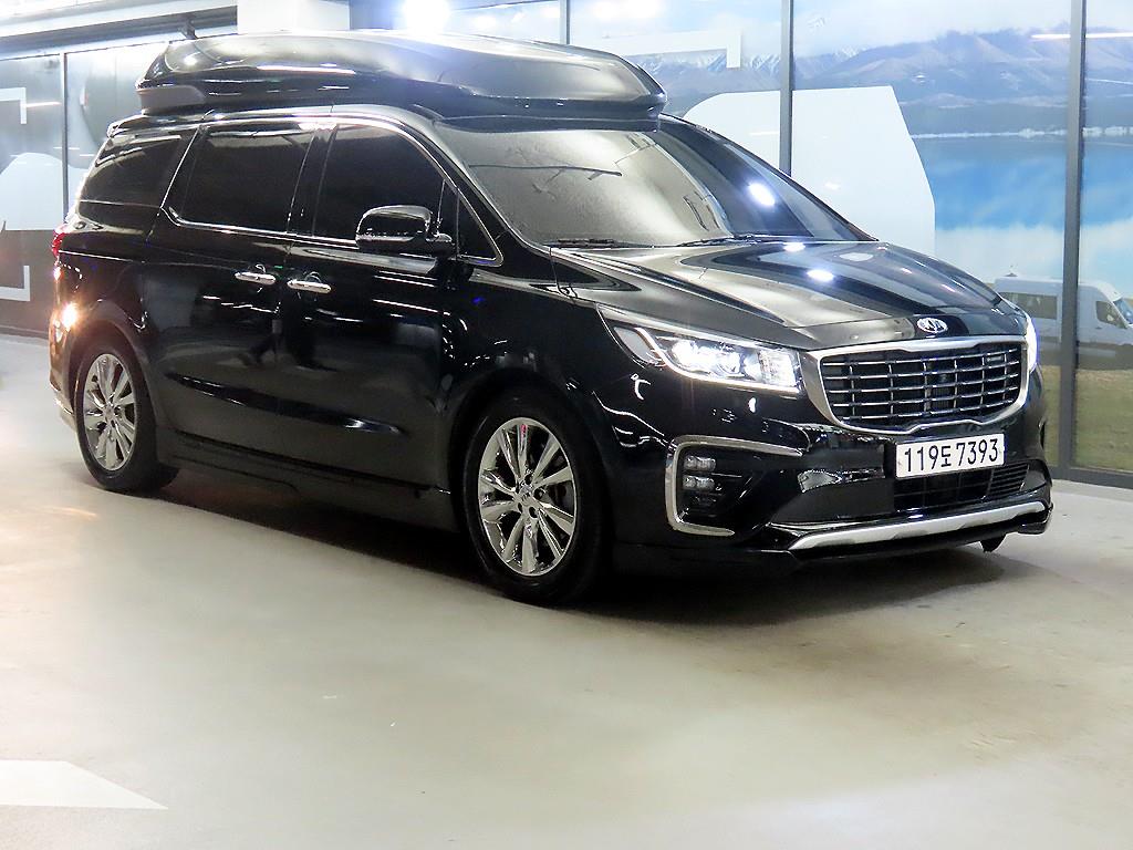 Kia Carnival Hairimujin 9 seats Noblesse Special