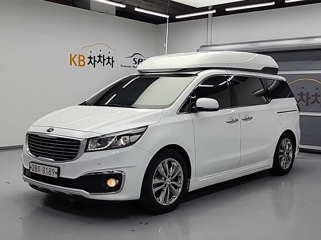 Kia Carnival Hairimujin 9 seats Noblesse