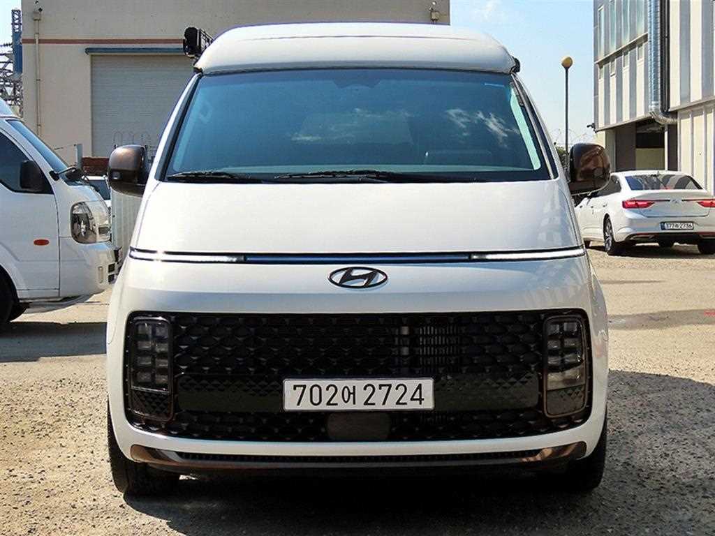 현대 스타리아 2.2 Kaempeo 4 seats 2WD Prestige