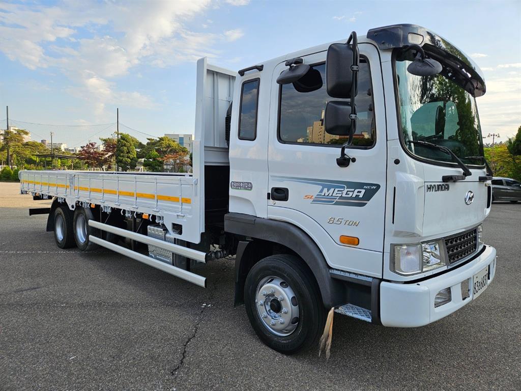 현대 Mega Truck 5t Long Body Plus
