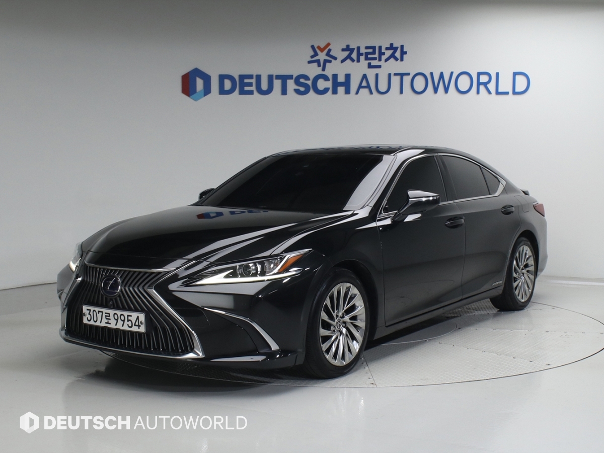 Lexus ES 300h Luxury Plus
