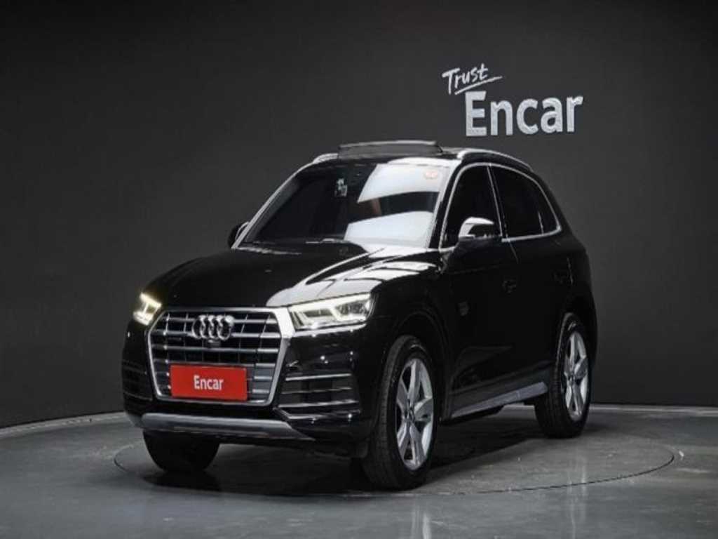 Audi Q5 45 TFSI Quattro Premium