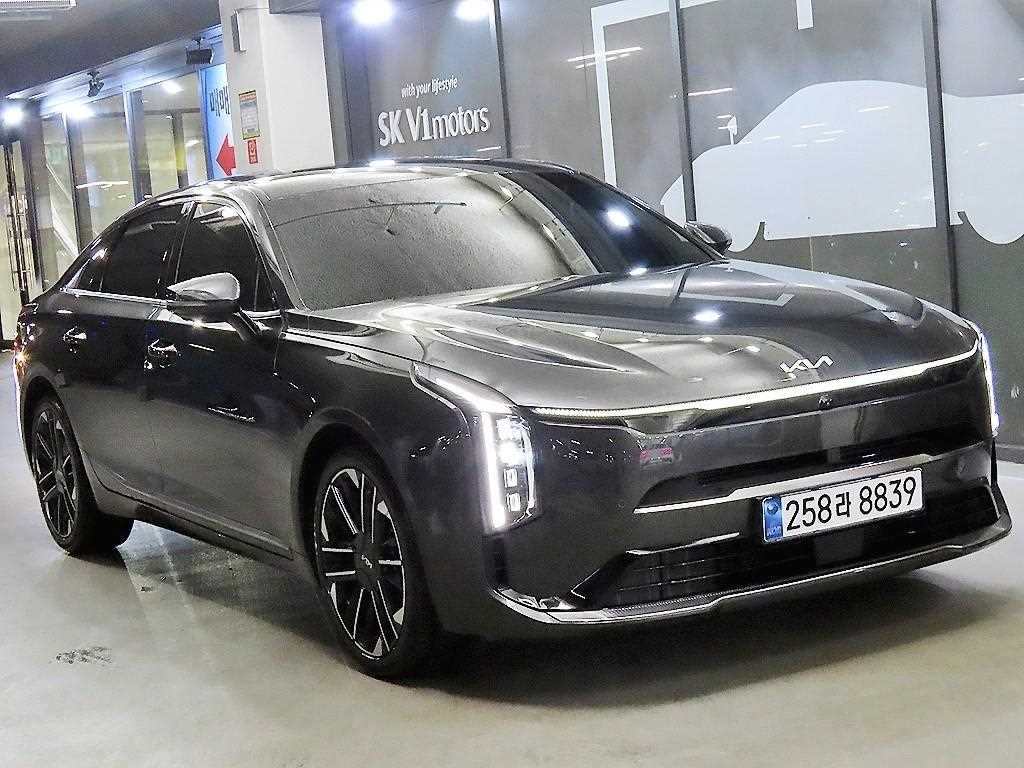 Kia K8 2.5 GDI Signature