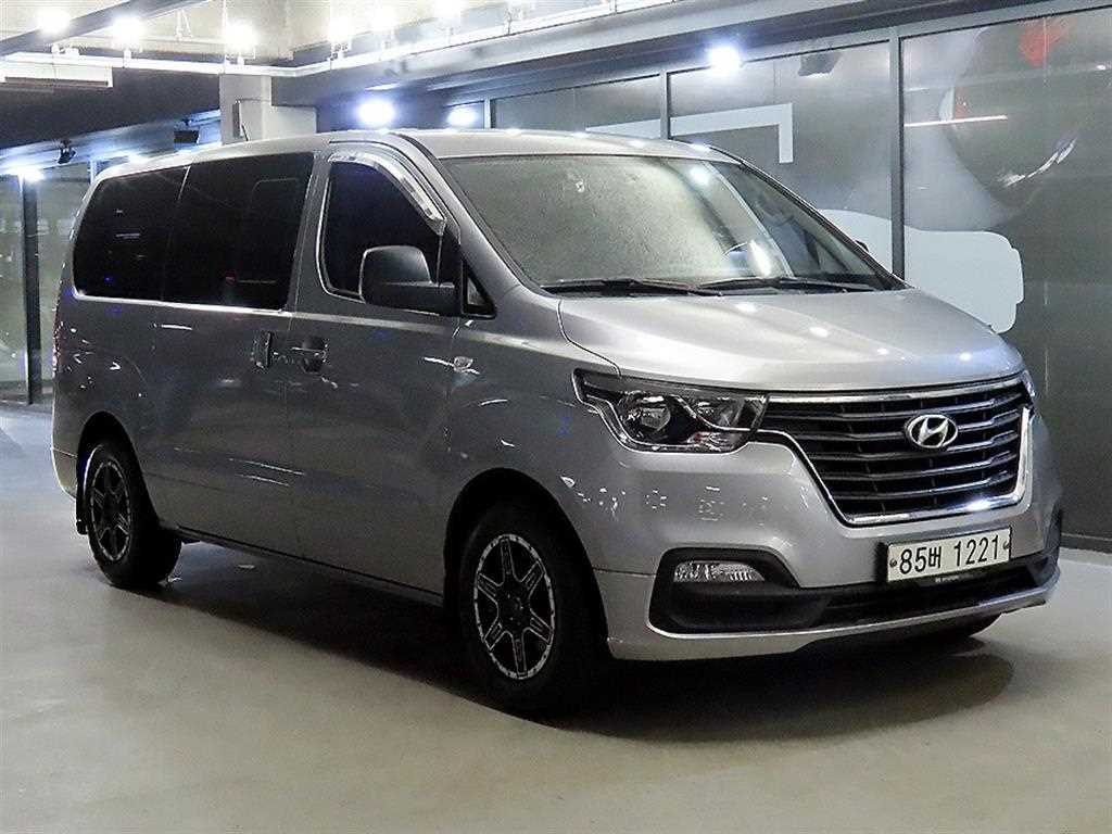현대 Grand Starex 5 seats Van Modern