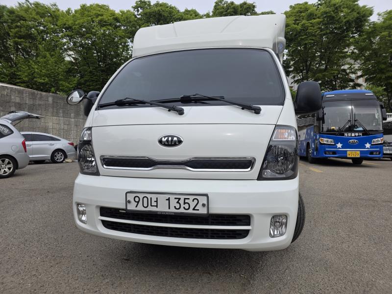 Kia Bongo Van