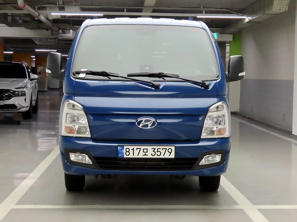 Hyundai Porter II VGT Standard Cab Long Body Modern