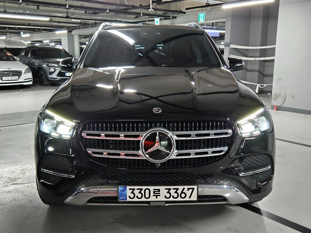 Mercedes-Benz GLE 300d 4Maetik