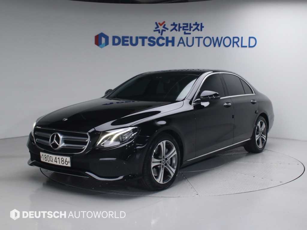 Mercedes-Benz E-Class E300 Avantgarde