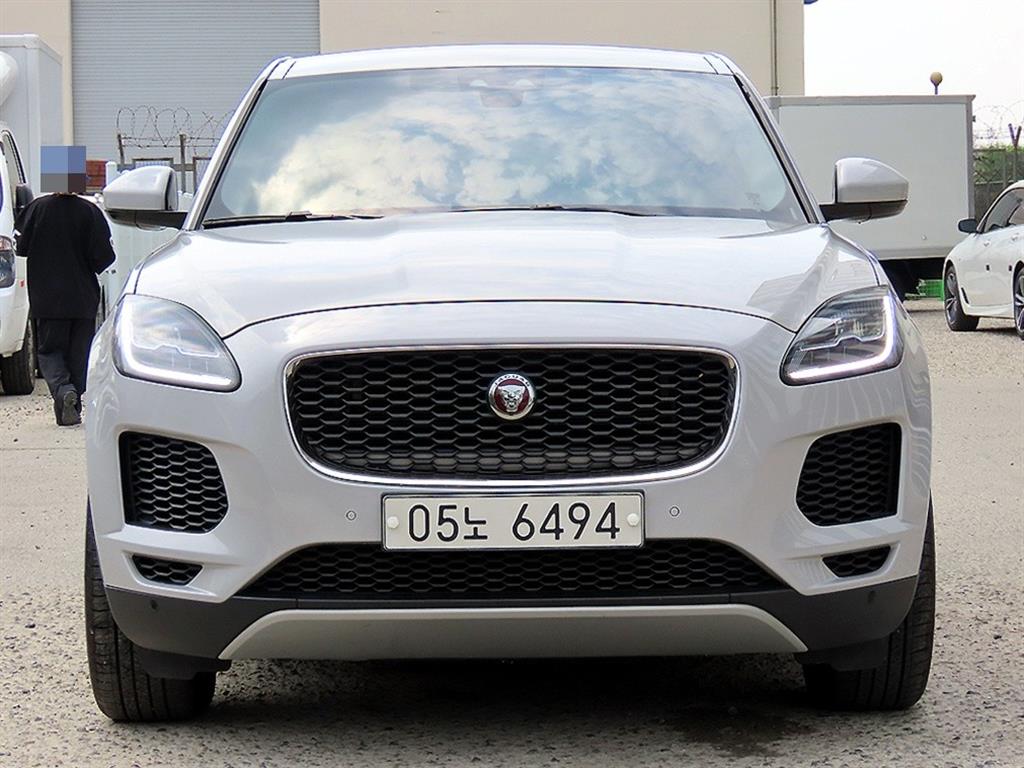 Jaguar E-Pace 2.0 P250 SE