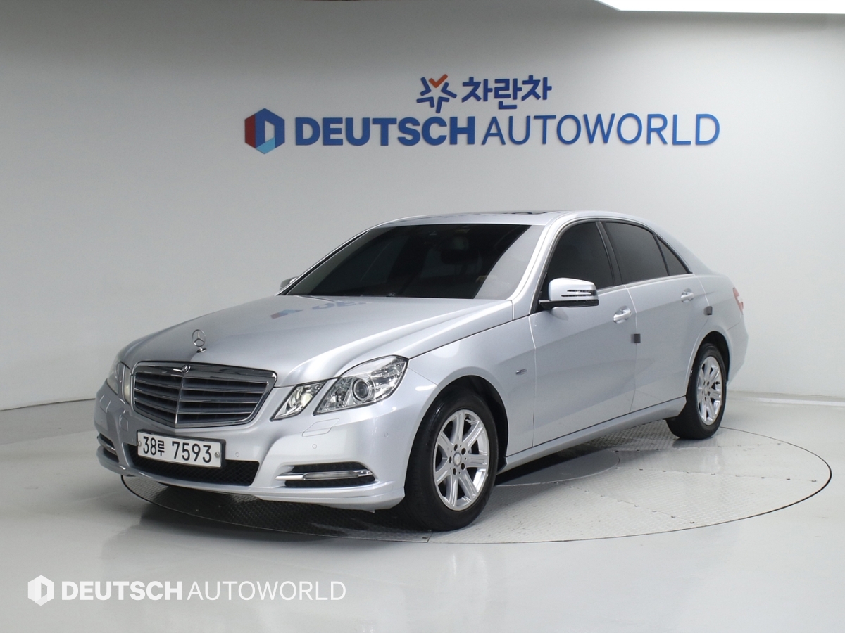 Mercedes-Benz E-Class E200 CGI Beulruipisyeonsi