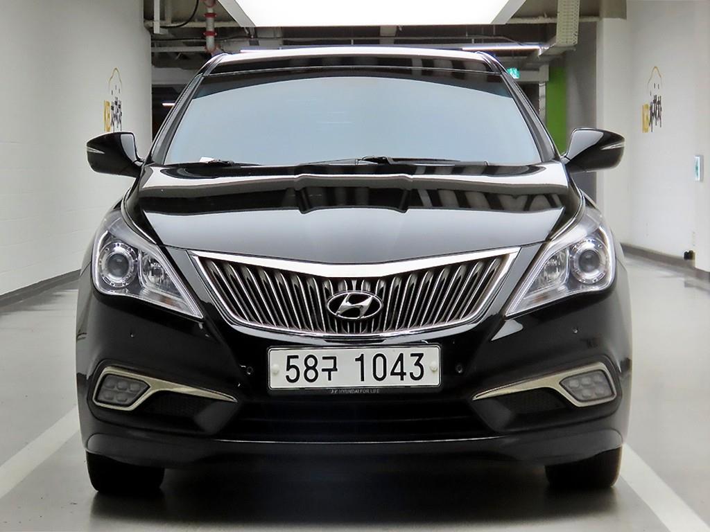 Hyundai Grandeur HG 300 Premium