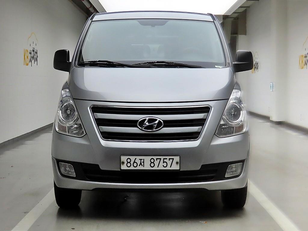 현대 Grand Starex 5 seats Van Smart