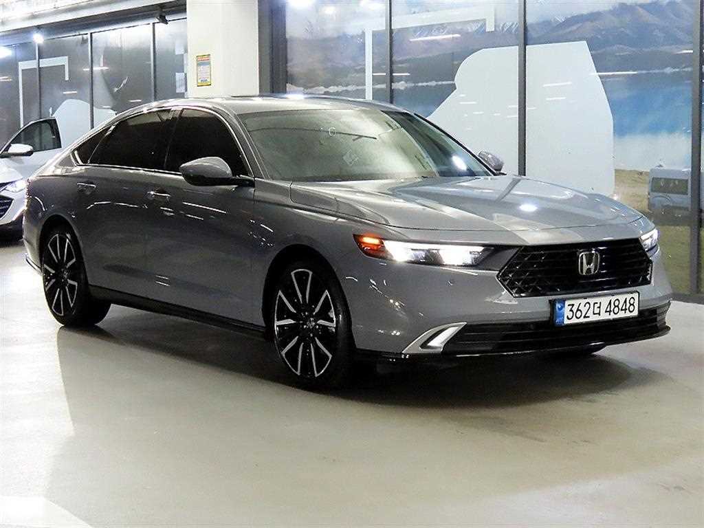 Honda Accord 2.0 Hybrid Tueoring