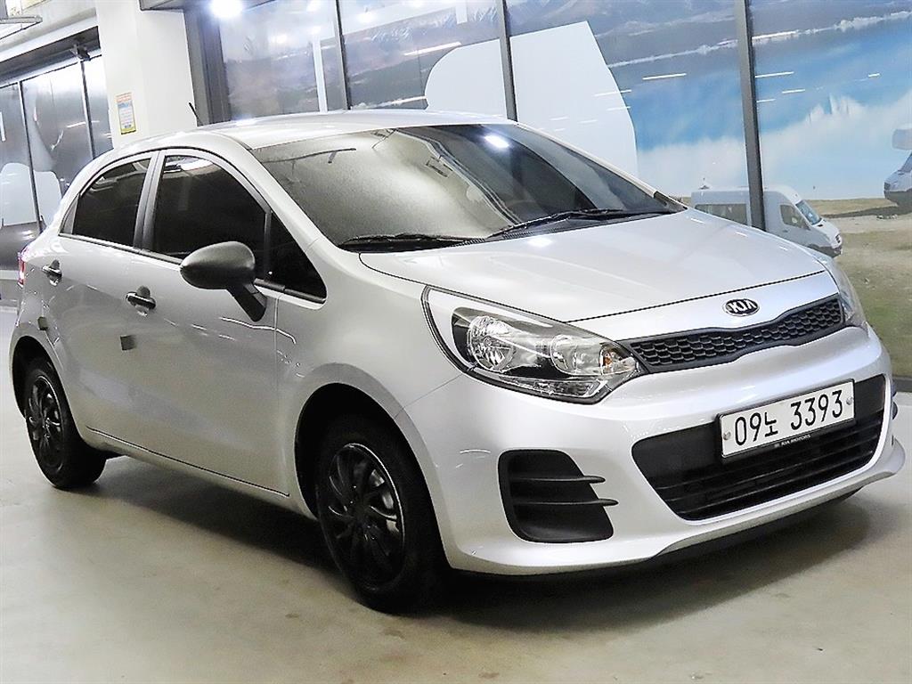 기아 Pride 5 door 1.4 MPI Smart