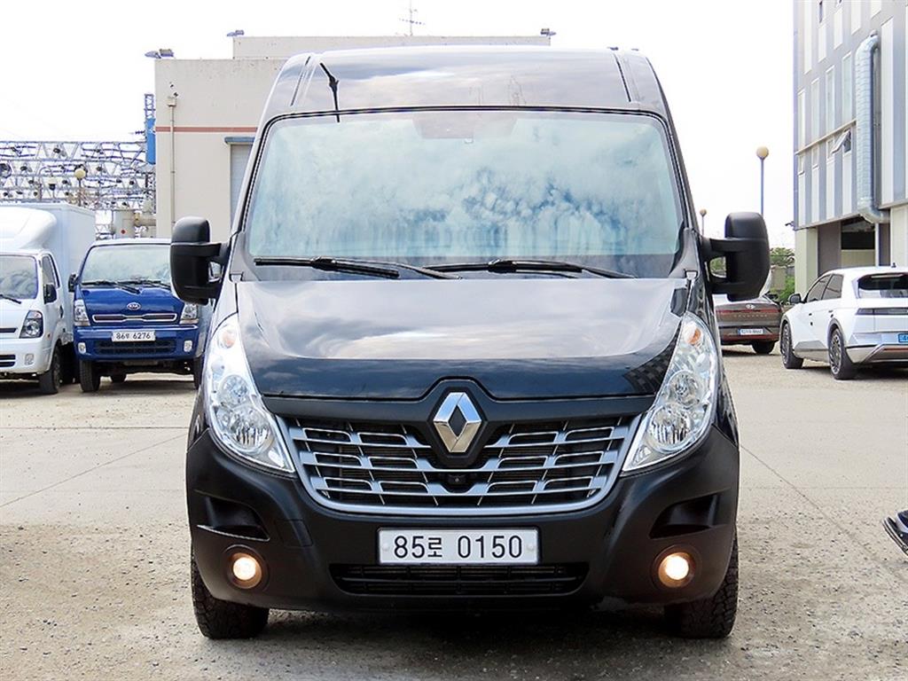 Renault Master Van Raji