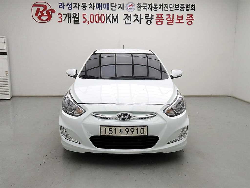 현대 엑센트 Witeu 1.6 VGT Modern