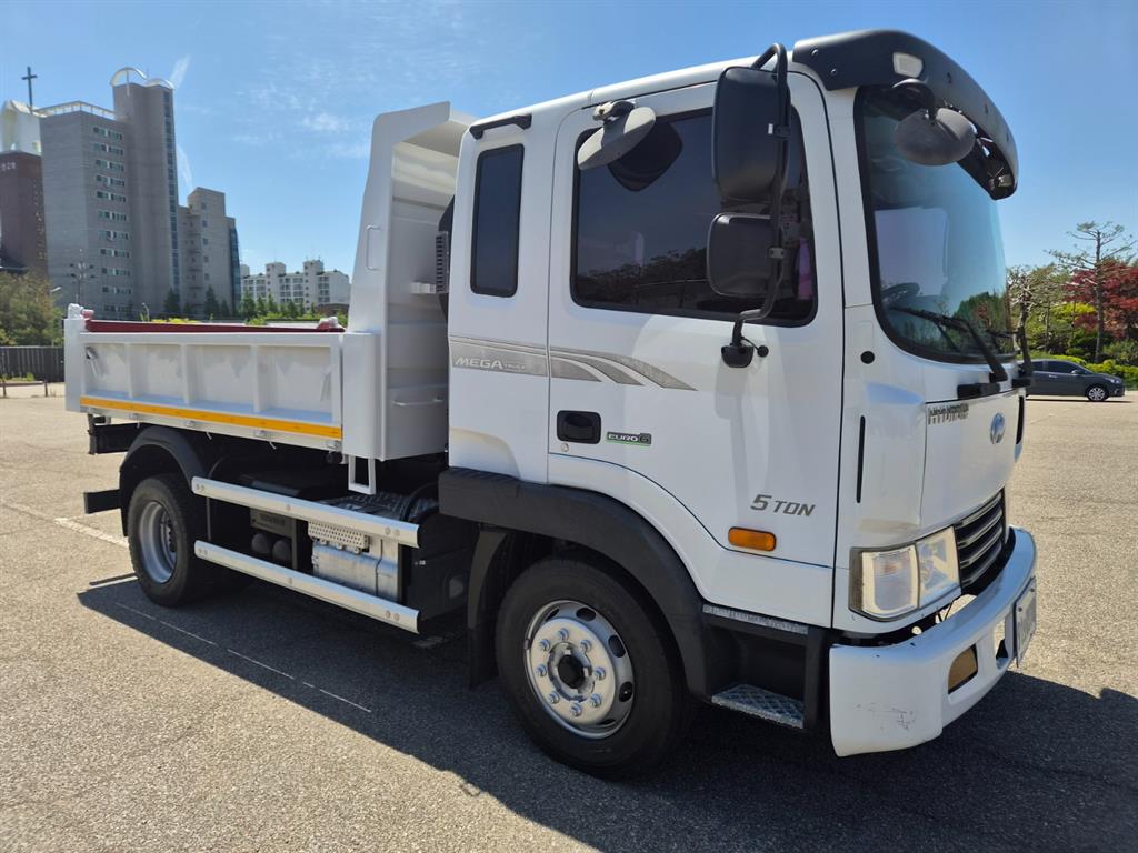Hyundai Mega Truck Dump 5t