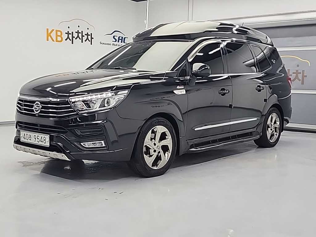 KG모빌리티(쌍용) Korando Turismo Syato 9 seats 4WD Hairimujin