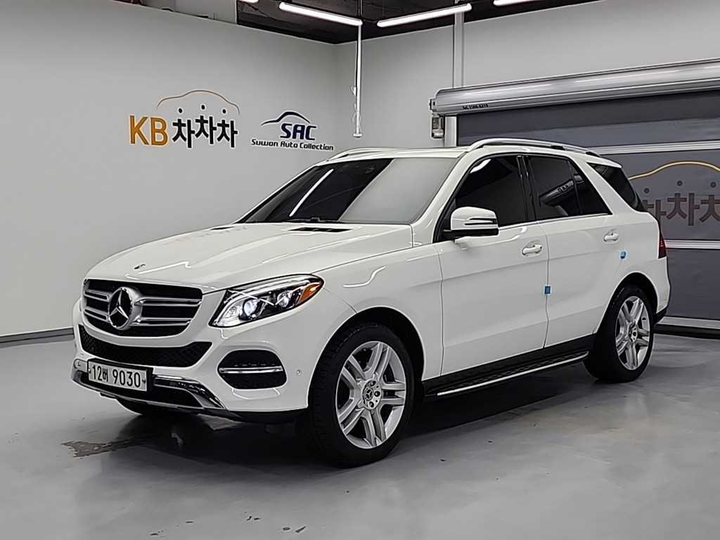 Mercedes-Benz GLE 350d 4Maetik