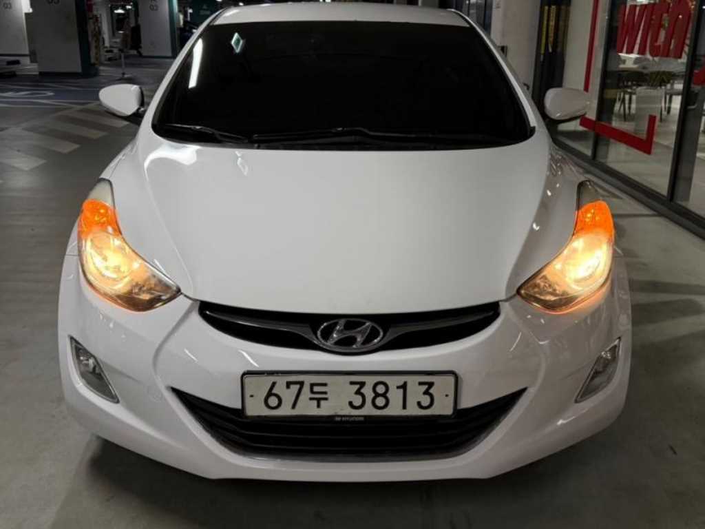 Hyundai Avante M16 GDi Luxury