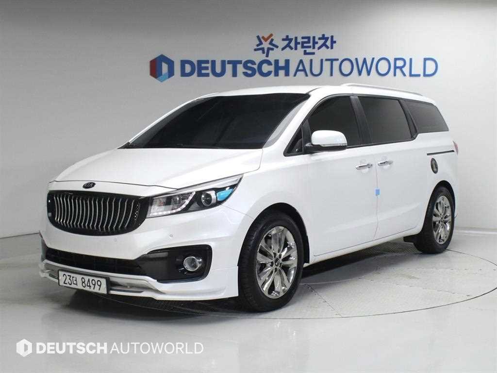 Kia Carnival 9 seats Prestige