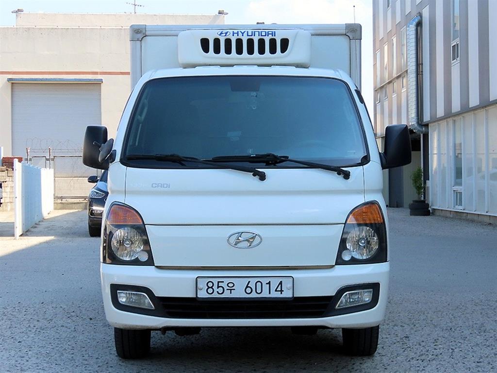 Hyundai Porter II Refrigerated Super Cab