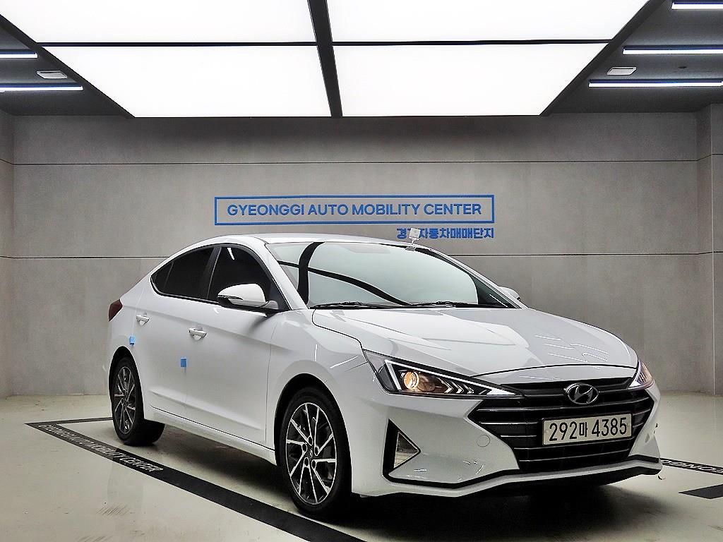 Hyundai Avante 1.6 Smart Choiseu