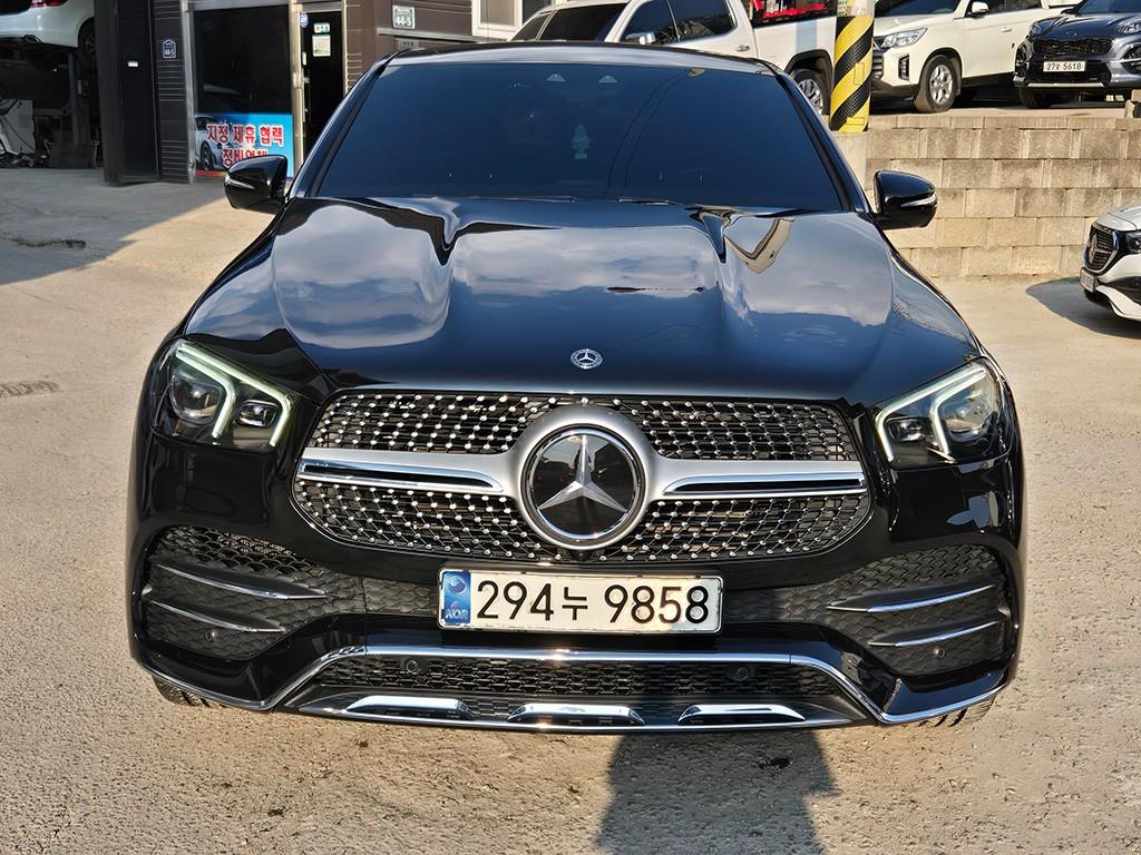 Mercedes-Benz GLE 400d 4Maetik Coupe