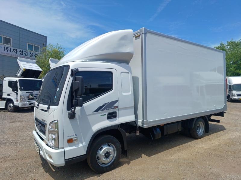 Hyundai Mighty 2.5t Super Cab Long Body